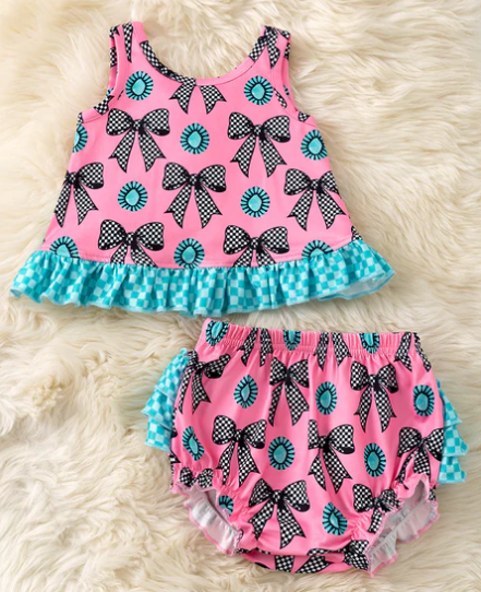 Checkered coquette bow printed on pink baby 2 piece set